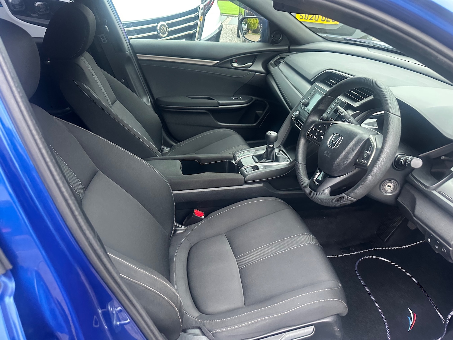 Used Honda Civic 2018 for sale - 76305317: Photo 33