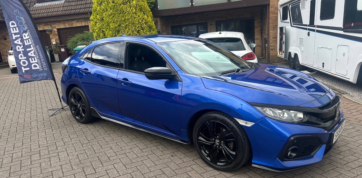 Used Honda Civic 2018 for sale - 76305317: Photo 6