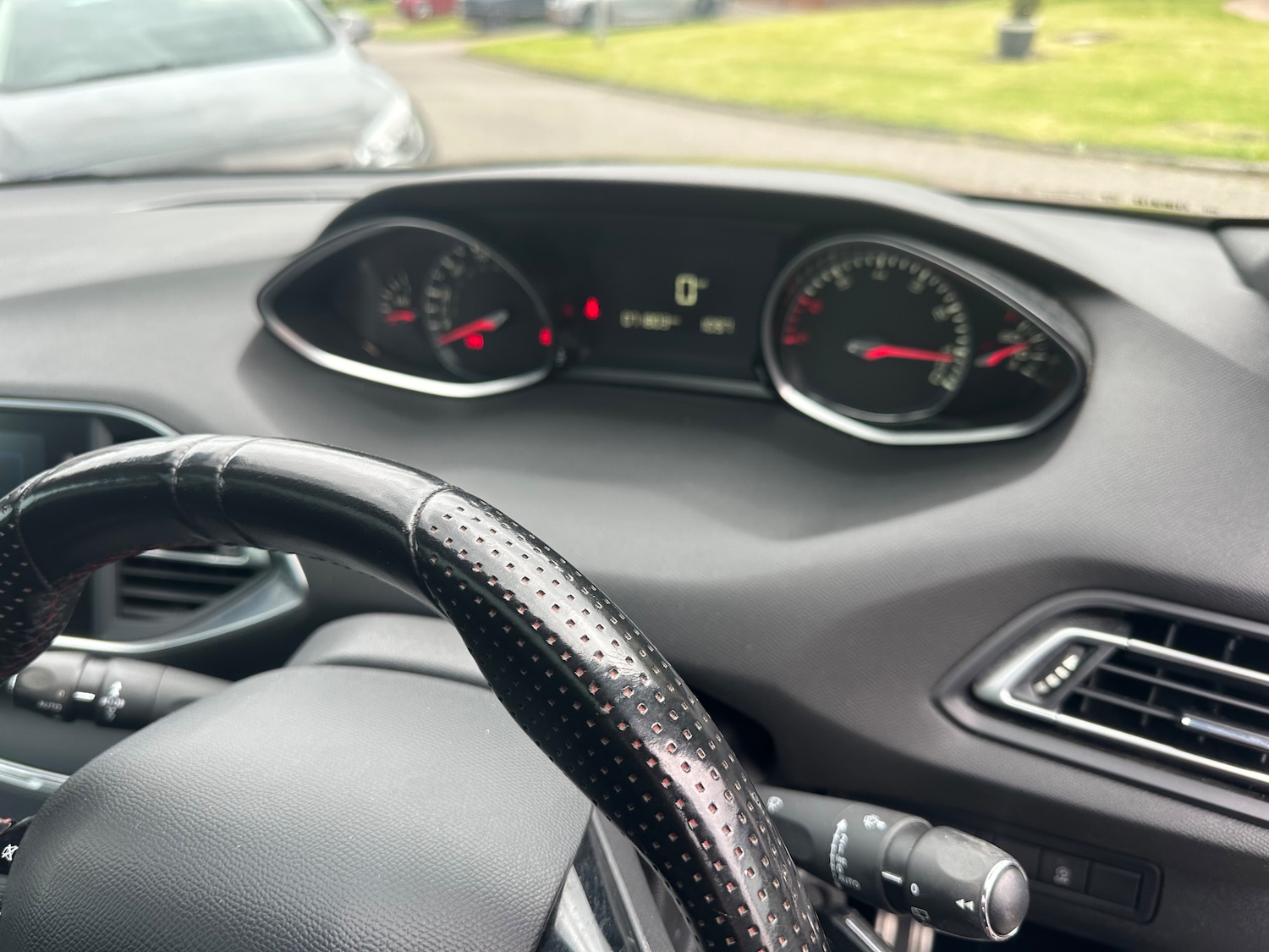 Used Peugeot 308 for sale - 76422574: Photo 8