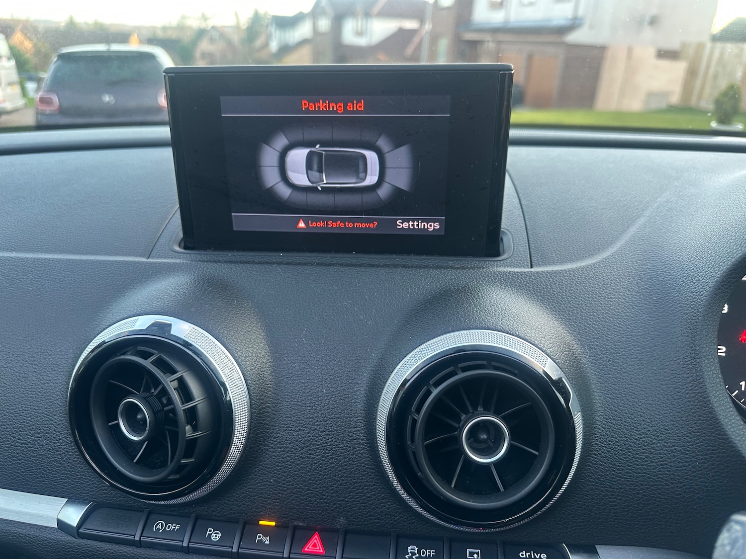 Used Audi A3 Cabriolet 2014 for sale - 77350481: Photo 28