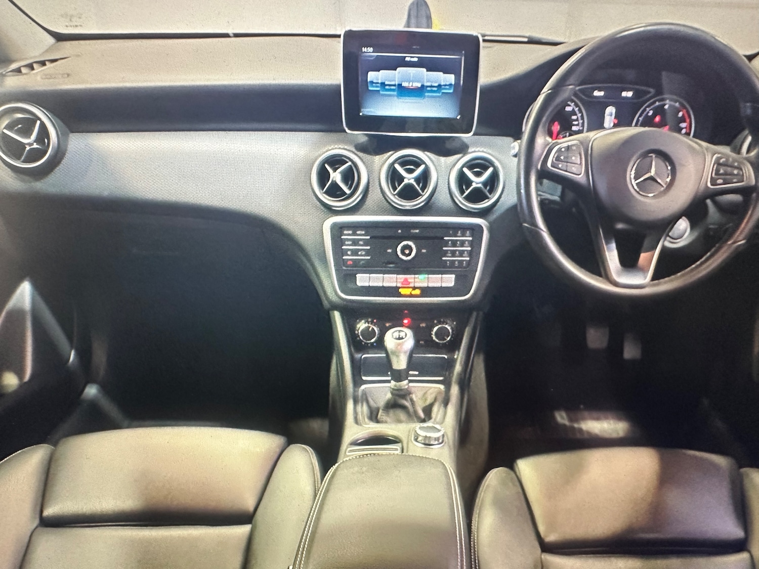 Used Mercedes-Benz A-Class 2017 for sale - 77966551: Photo 5