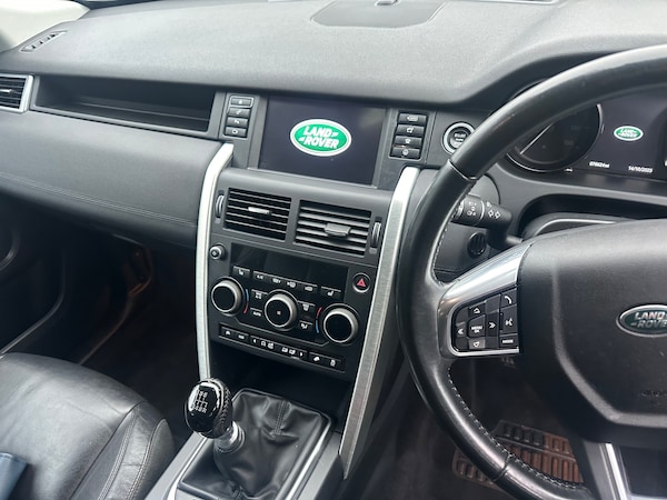 Used Land Rover Discovery Sport 2018 for sale - 76273795: Photo 23