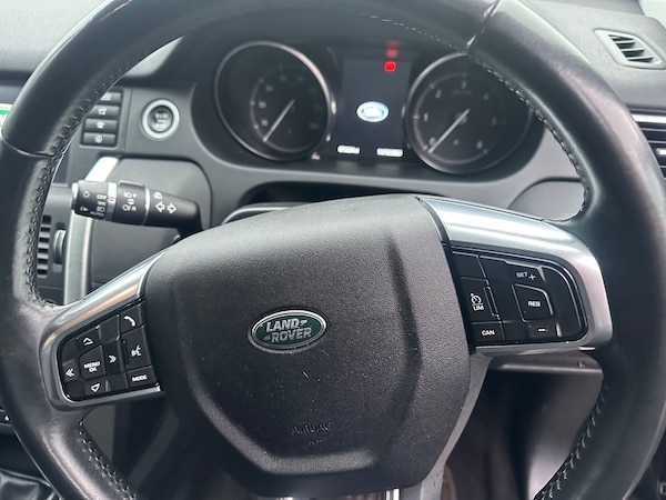 Used Land Rover Discovery Sport 2018 for sale - 76273795: Photo 24
