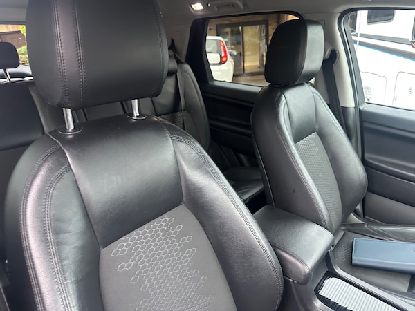 Used Land Rover Discovery Sport 2018 for sale - 76273795: Photo 43