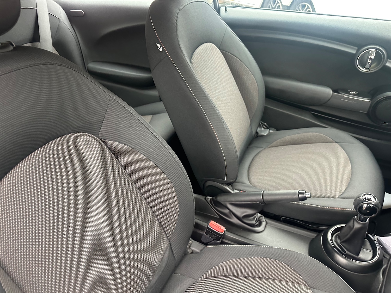Used MINI Hatch 2014 for sale - 76299849: Photo 16
