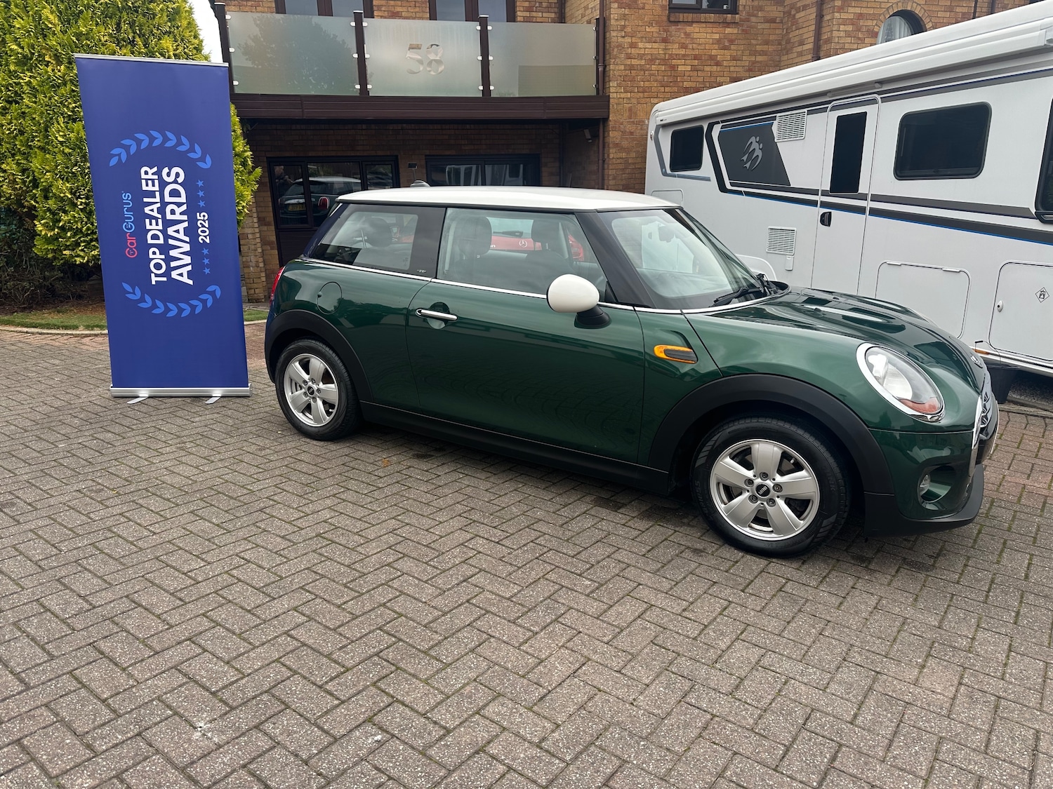 Used MINI Hatch 2014 for sale - 76299849: Photo 4
