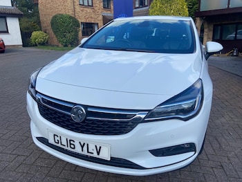 Used Vauxhall Astra 2016 for sale - 76010745: Photo 2