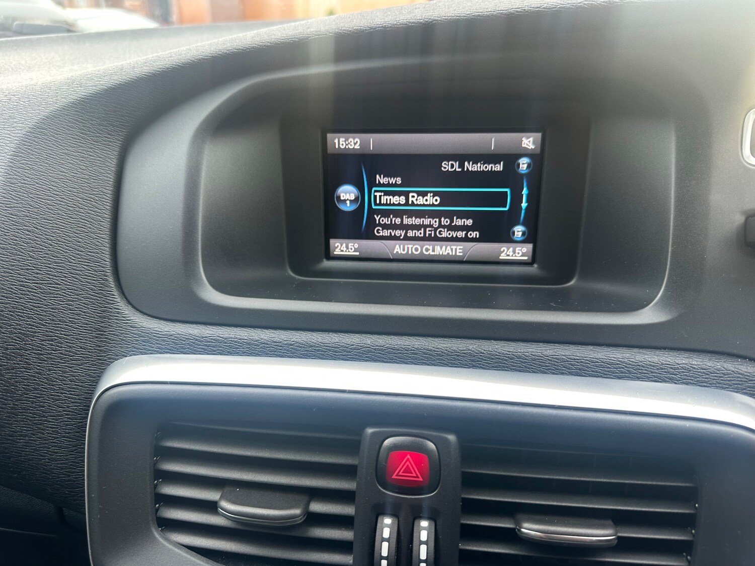 Used Volvo V40 Cross Country for sale - 77743441: Photo 12