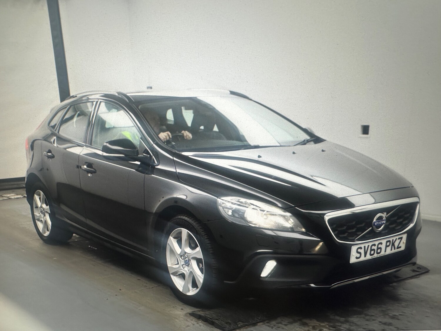 Used Volvo V40 Cross Country for sale - 77743441: Photo 6