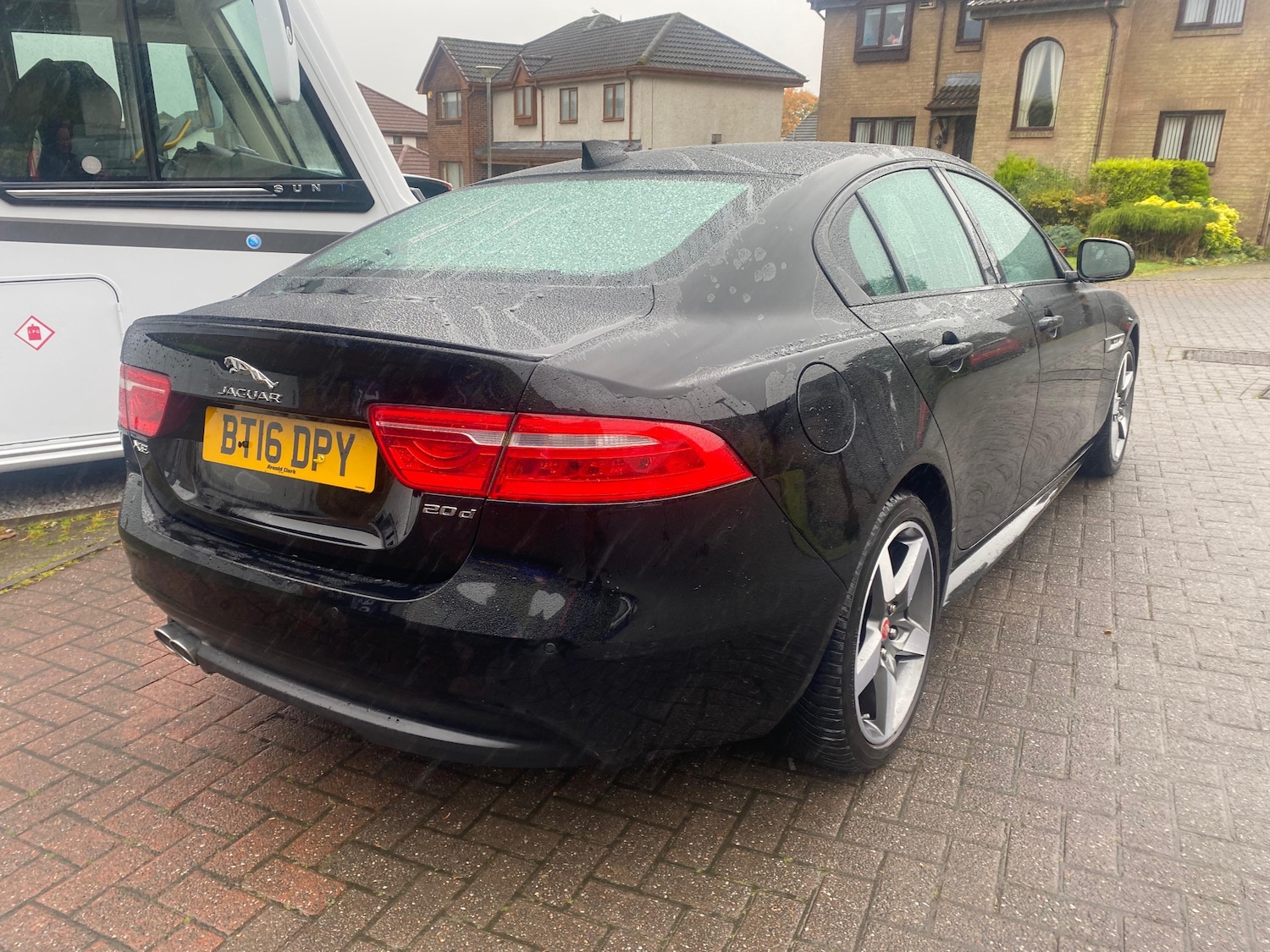 Used Jaguar XE 2016 for sale - 76249529: Photo 15