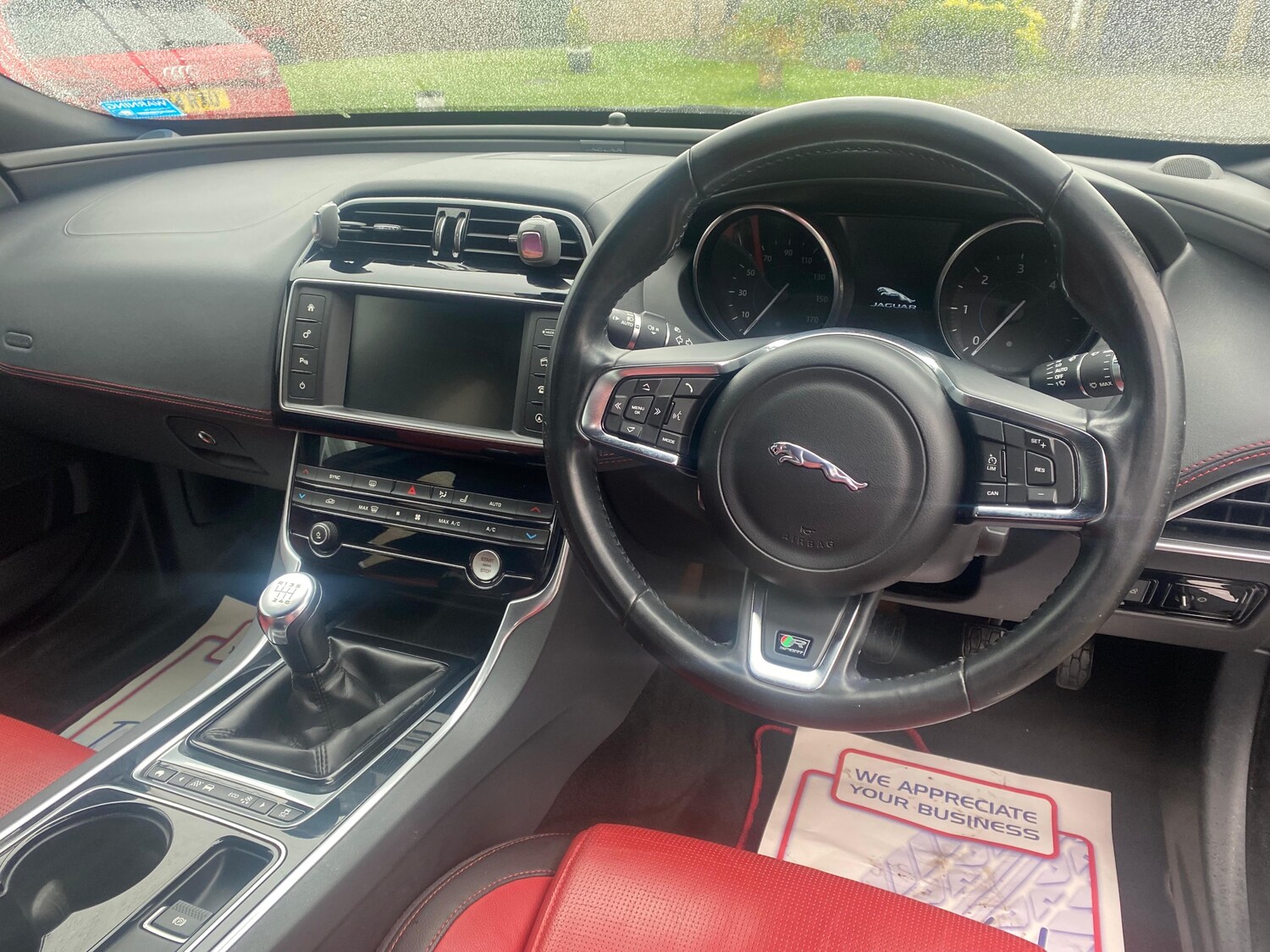 Used Jaguar XE 2016 for sale - 76249529: Photo 22