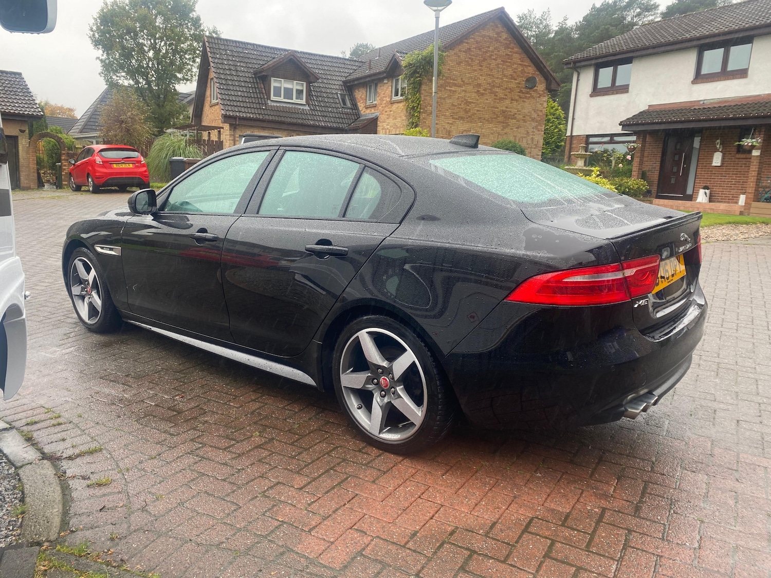 Used Jaguar XE 2016 for sale - 76249529: Photo 33
