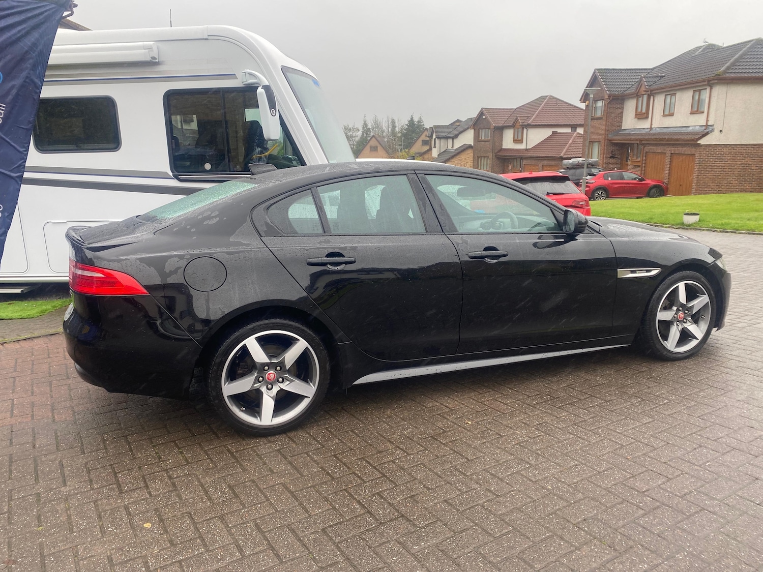 Used Jaguar XE 2016 for sale - 76249529: Photo 40