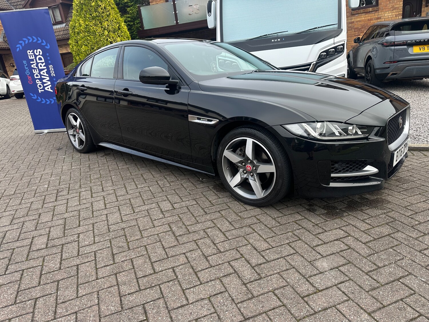 Used Jaguar XE 2016 for sale - 76249529: Photo 49