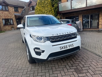 Used Land Rover Discovery Sport 2016 for sale - 78124832: Photo