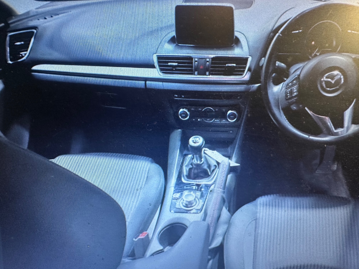 Used Mazda Mazda3 2016 for sale - 76186889: Photo 6
