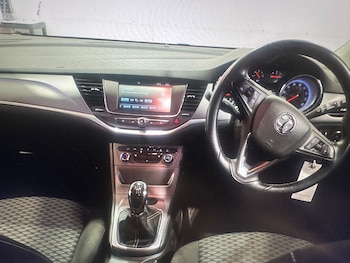 Used Vauxhall Astra 2015 for sale - 78228473: Photo