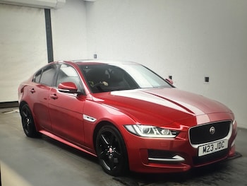 Used Jaguar XE 2016 for sale - 78944569: Photo