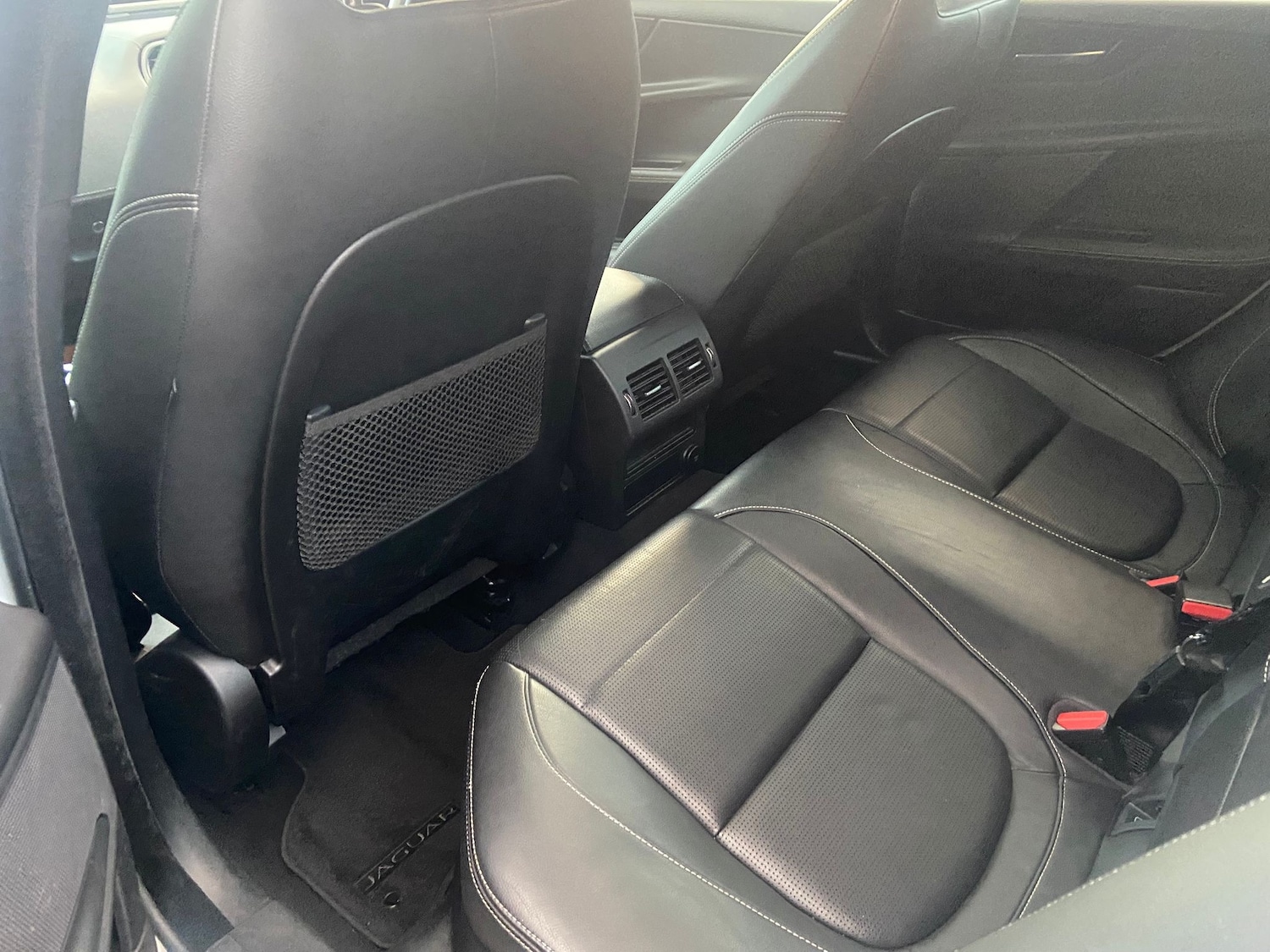 Used Jaguar XE 2019 for sale - 76557788: Photo 22