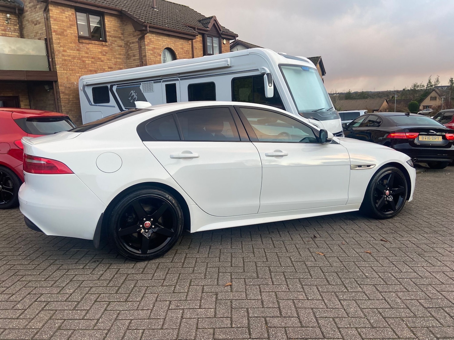 Used Jaguar XE 2019 for sale - 76557788: Photo 27