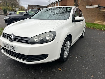 Used Volkswagen Golf 2010 for sale - 78670925: Photo