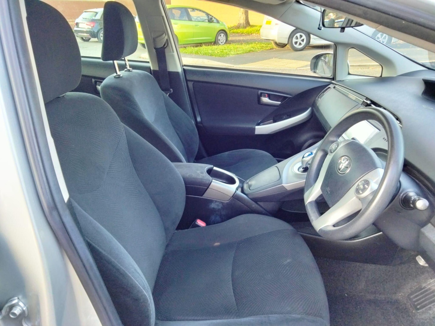 Used Toyota Prius 2025 for sale - 76512581: Photo 21