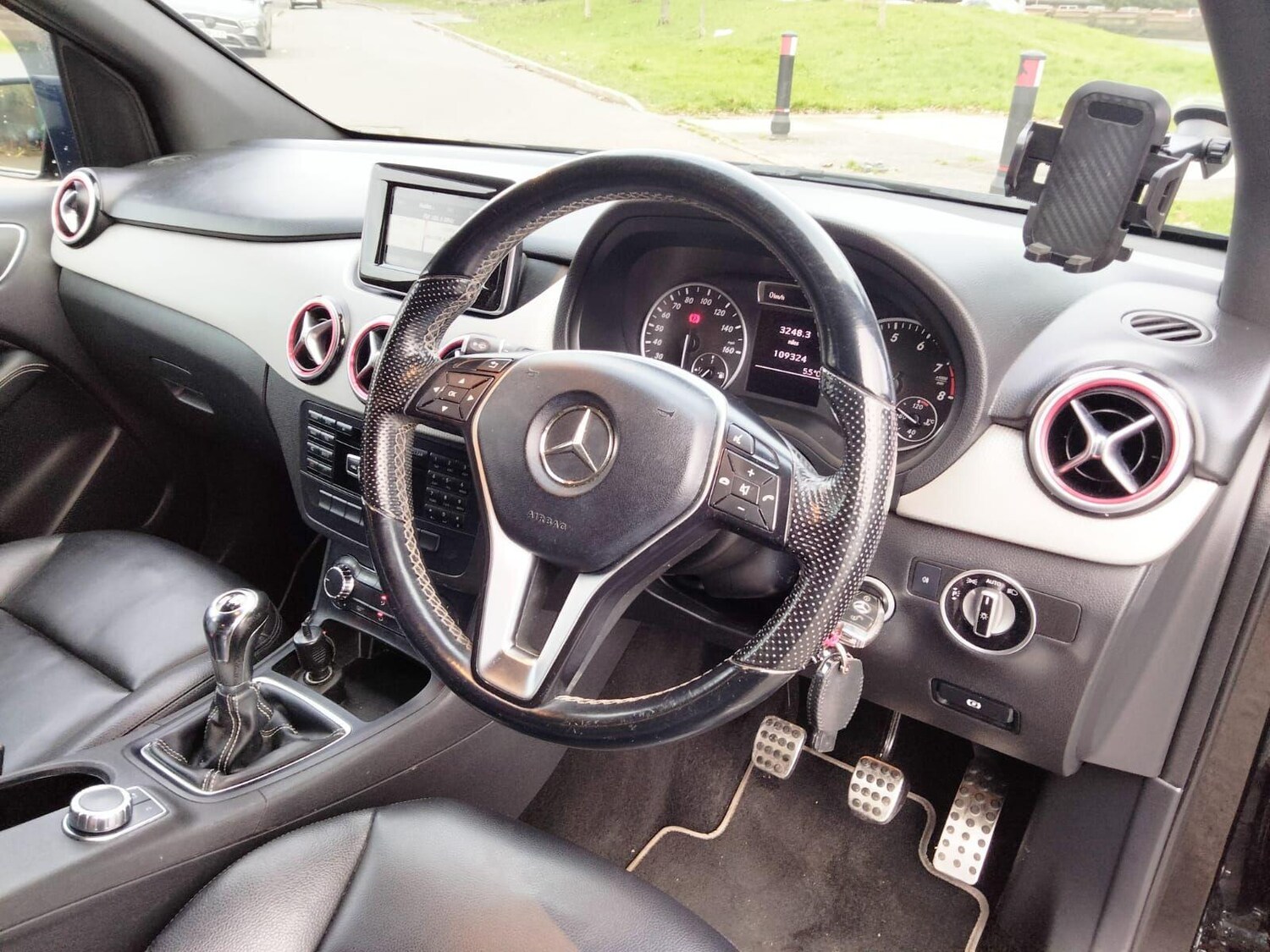 Used Mercedes-Benz B Class 2012 for sale - 77647585: Photo 30