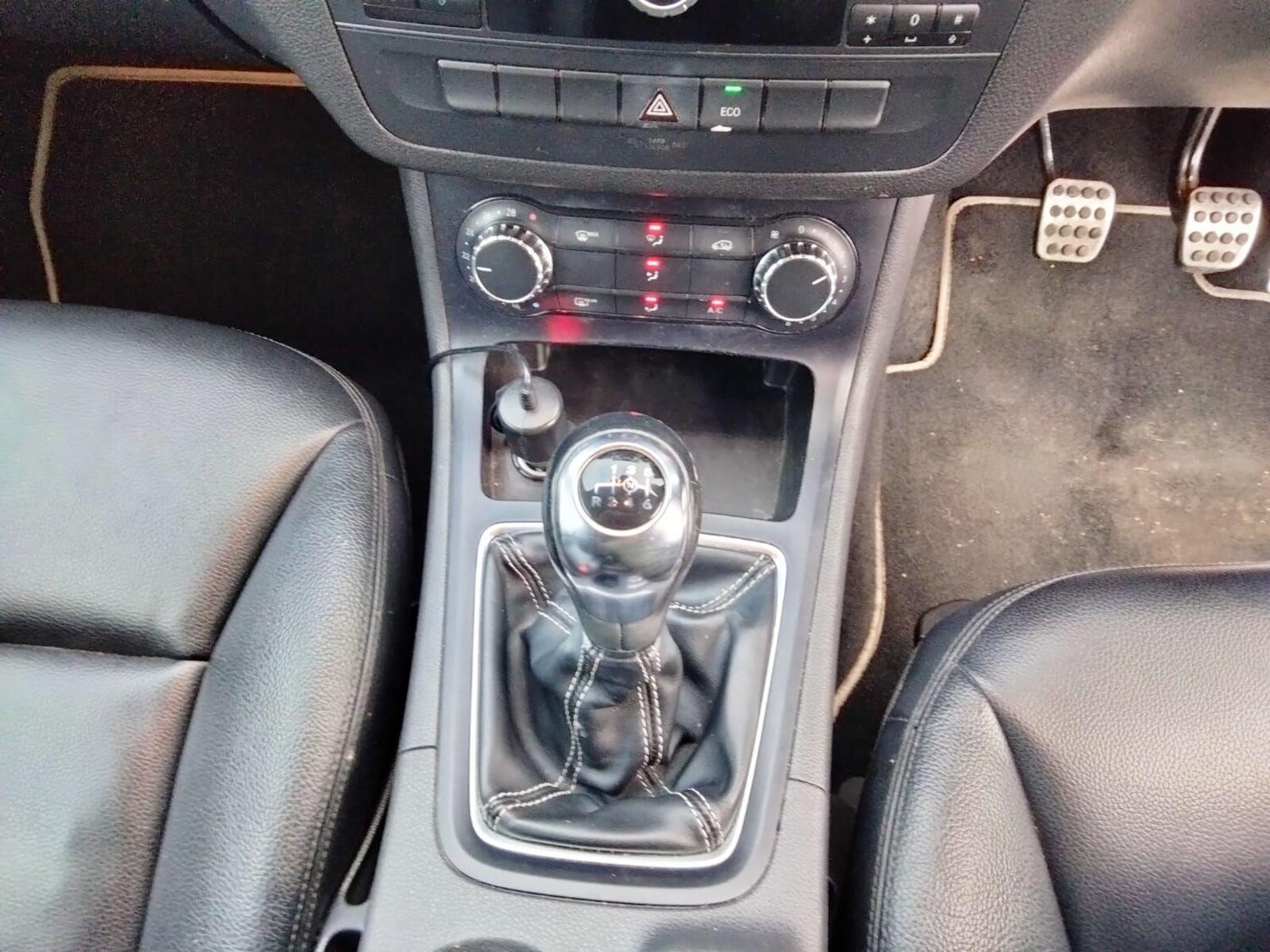 Used Mercedes-Benz B Class 2012 for sale - 77647585: Photo 31