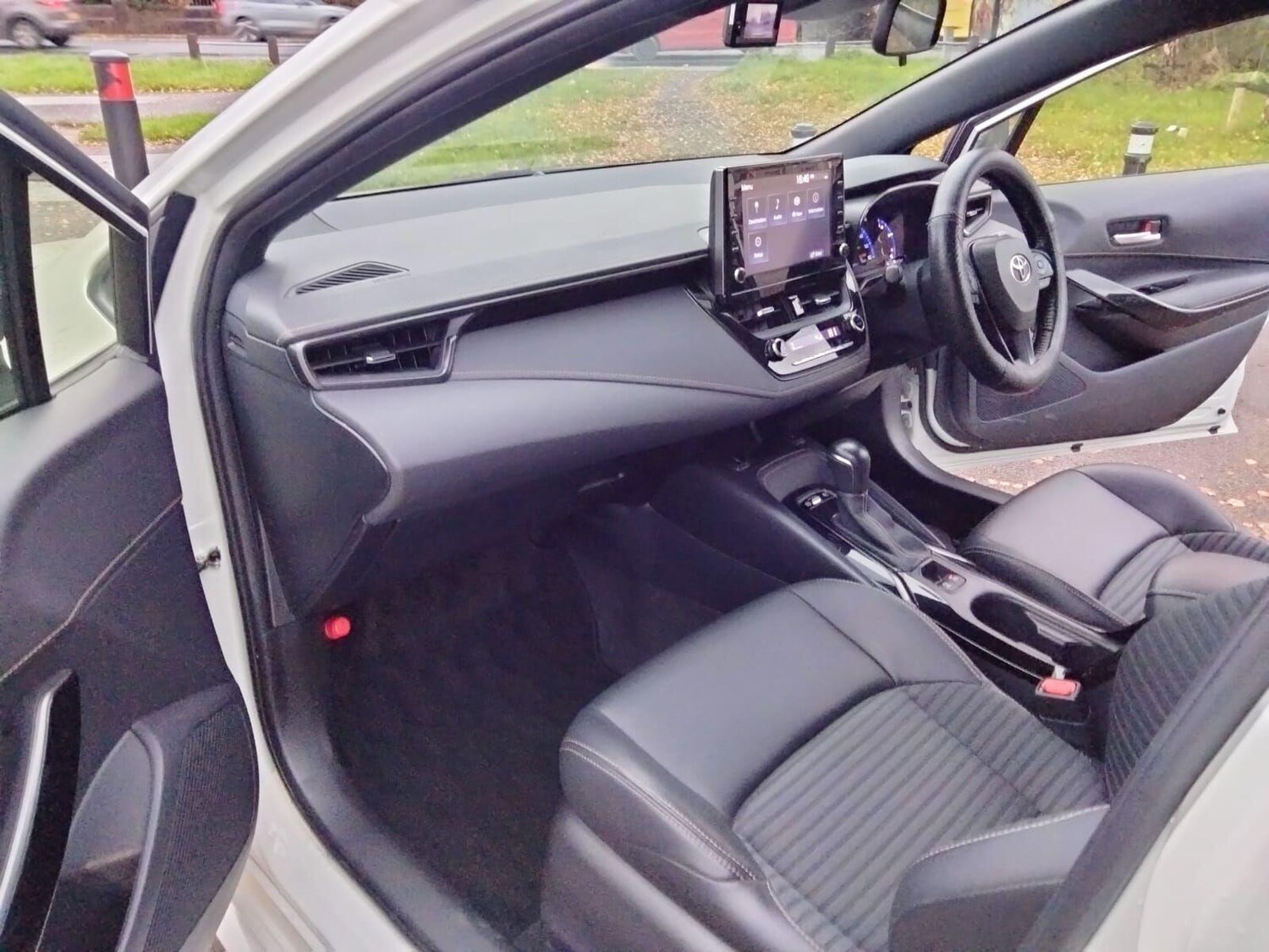 Used Toyota Corolla 2025 for sale - 76607644: Photo 44