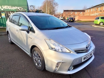 Used Toyota Prius+ 2013 for sale - 77039883: Photo