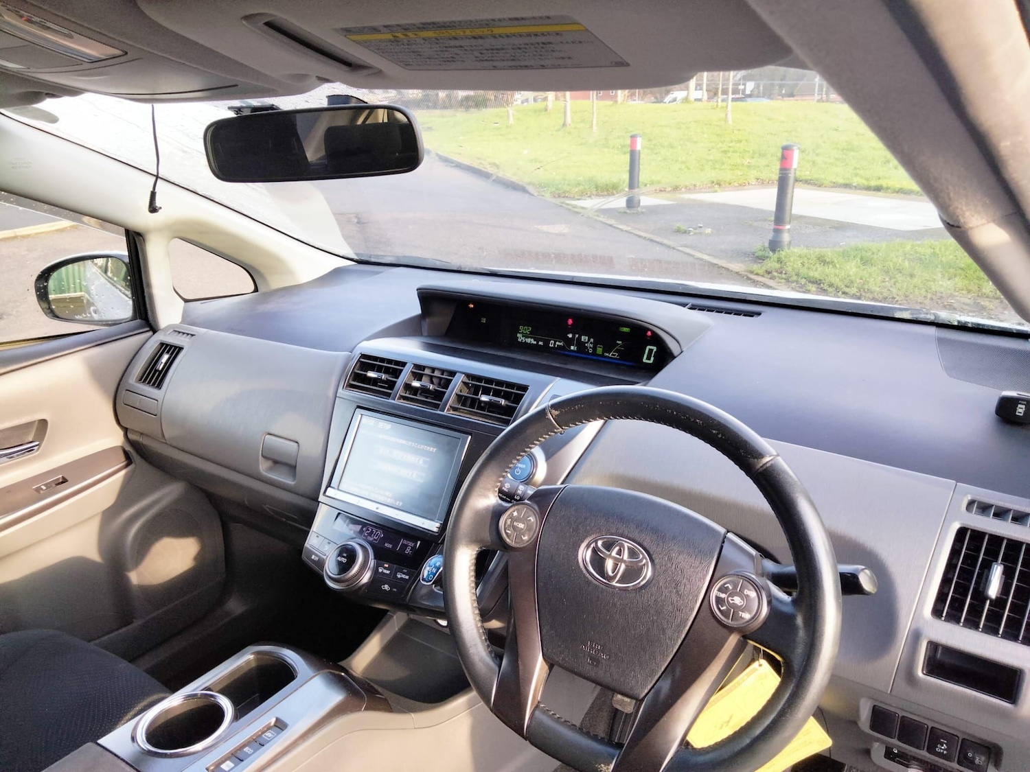 Used Toyota Prius+ 2025 for sale - 77039883: Photo 30