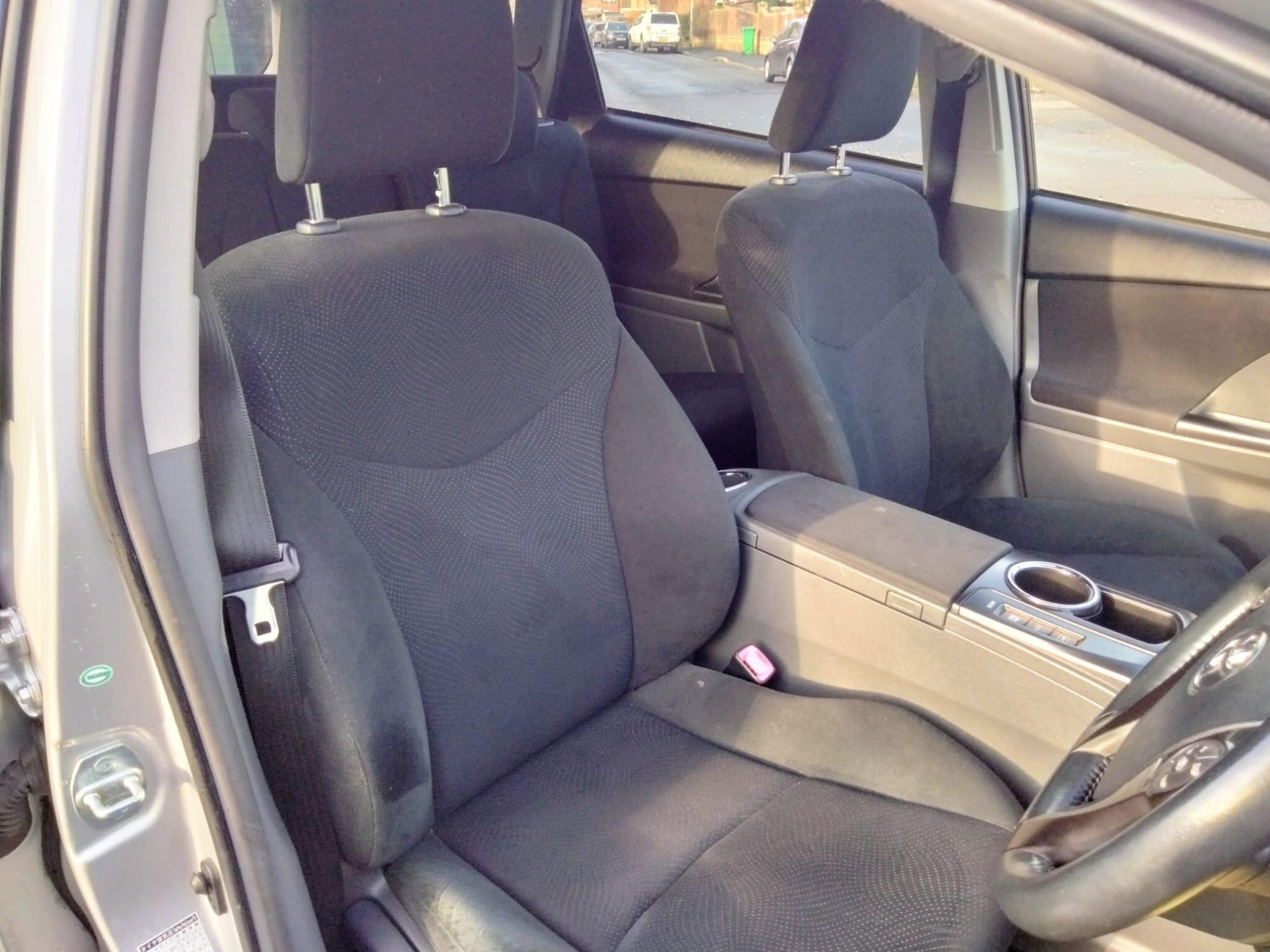 Used Toyota Prius+ 2025 for sale - 77039883: Photo 31