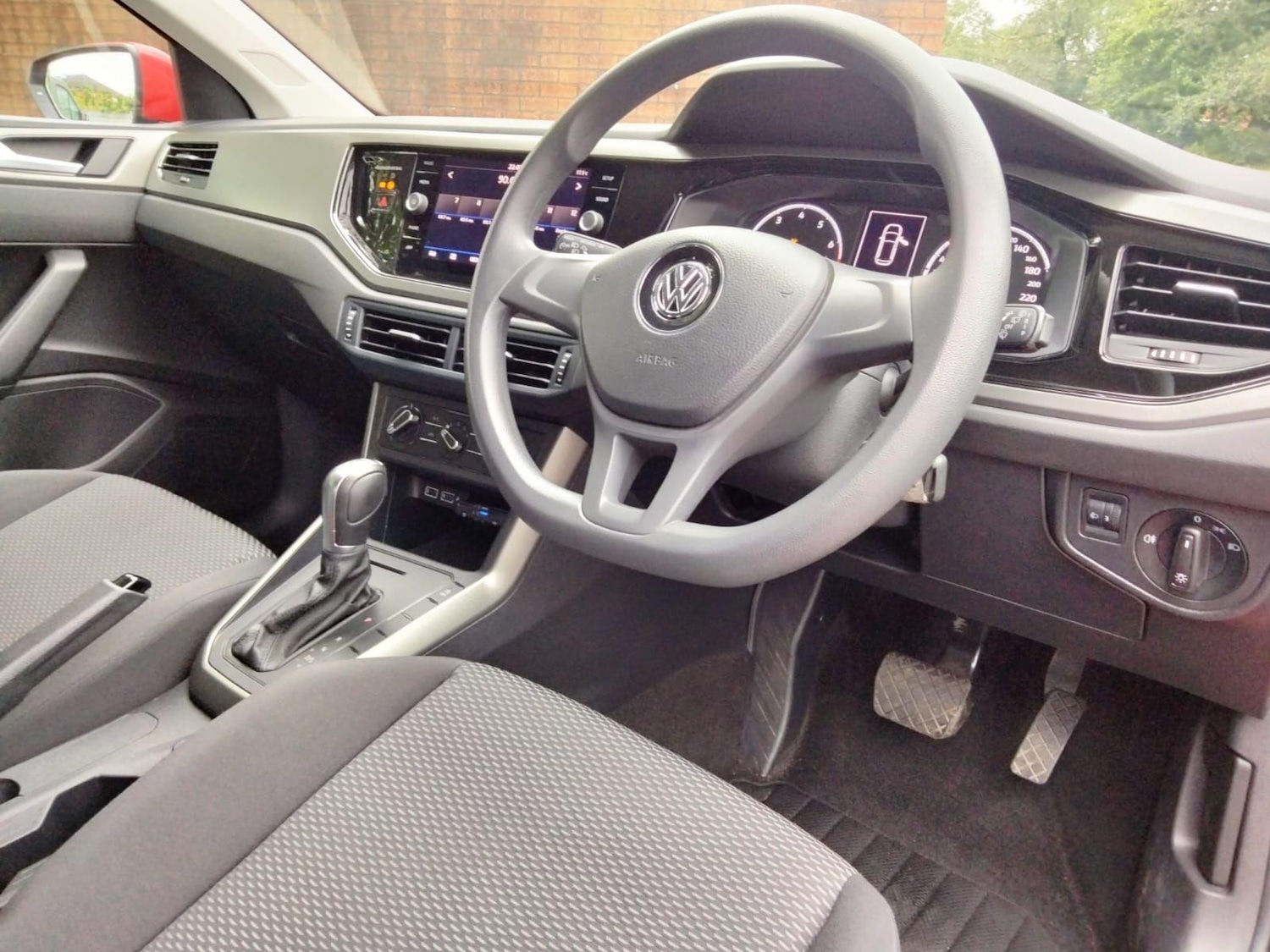 Used Volkswagen Polo 2025 for sale - 76562548: Photo 28