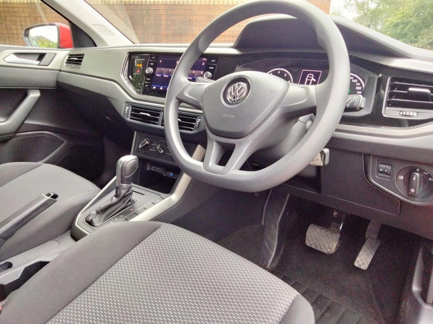 Used Volkswagen Polo 2025 for sale - 76562548: Photo 29