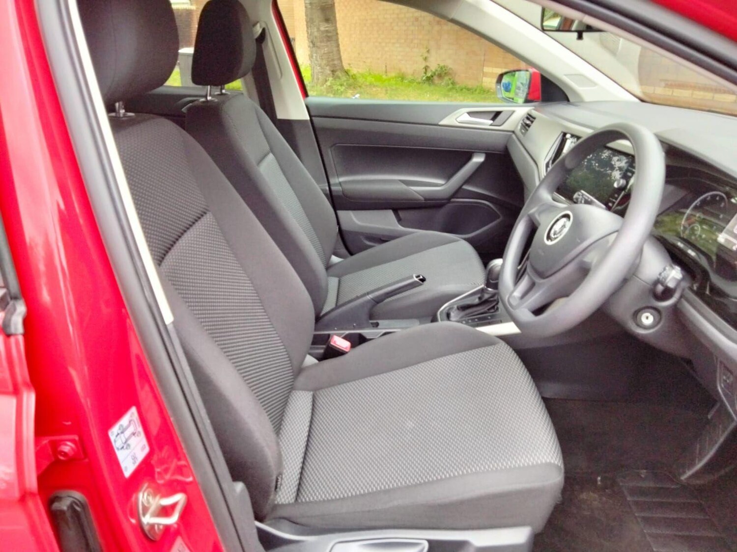 Used Volkswagen Polo 2025 for sale - 76562548: Photo 40