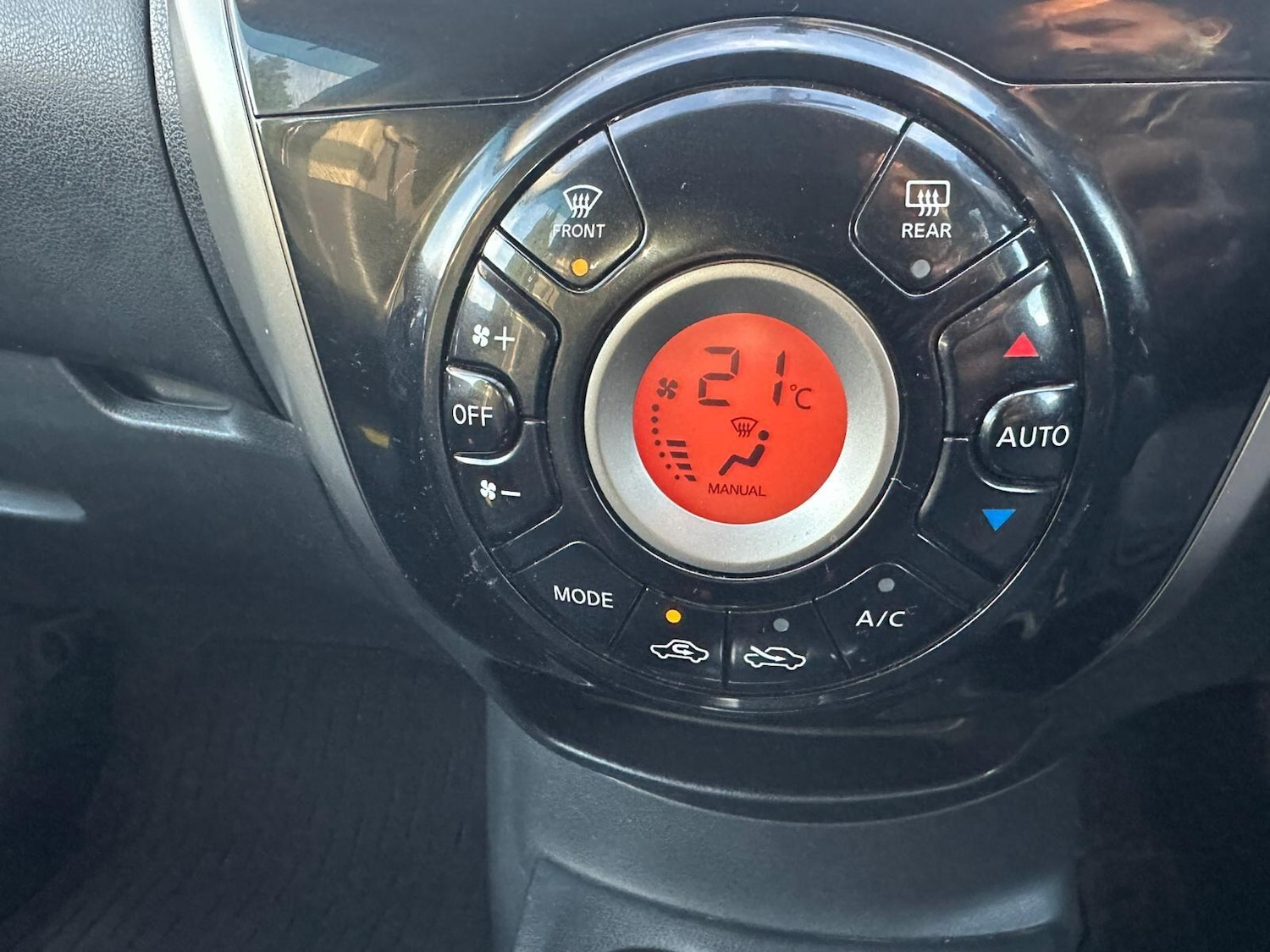 Used Nissan Note for sale - 76976776: Photo 42