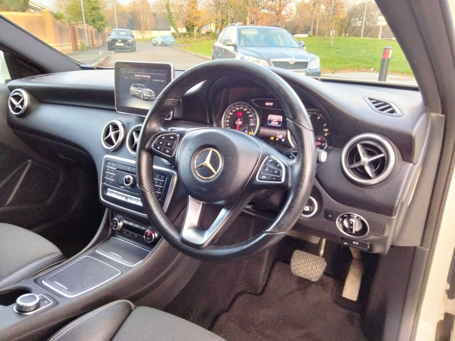 Used Mercedes-Benz A-Class for sale - 76994087: Photo 33