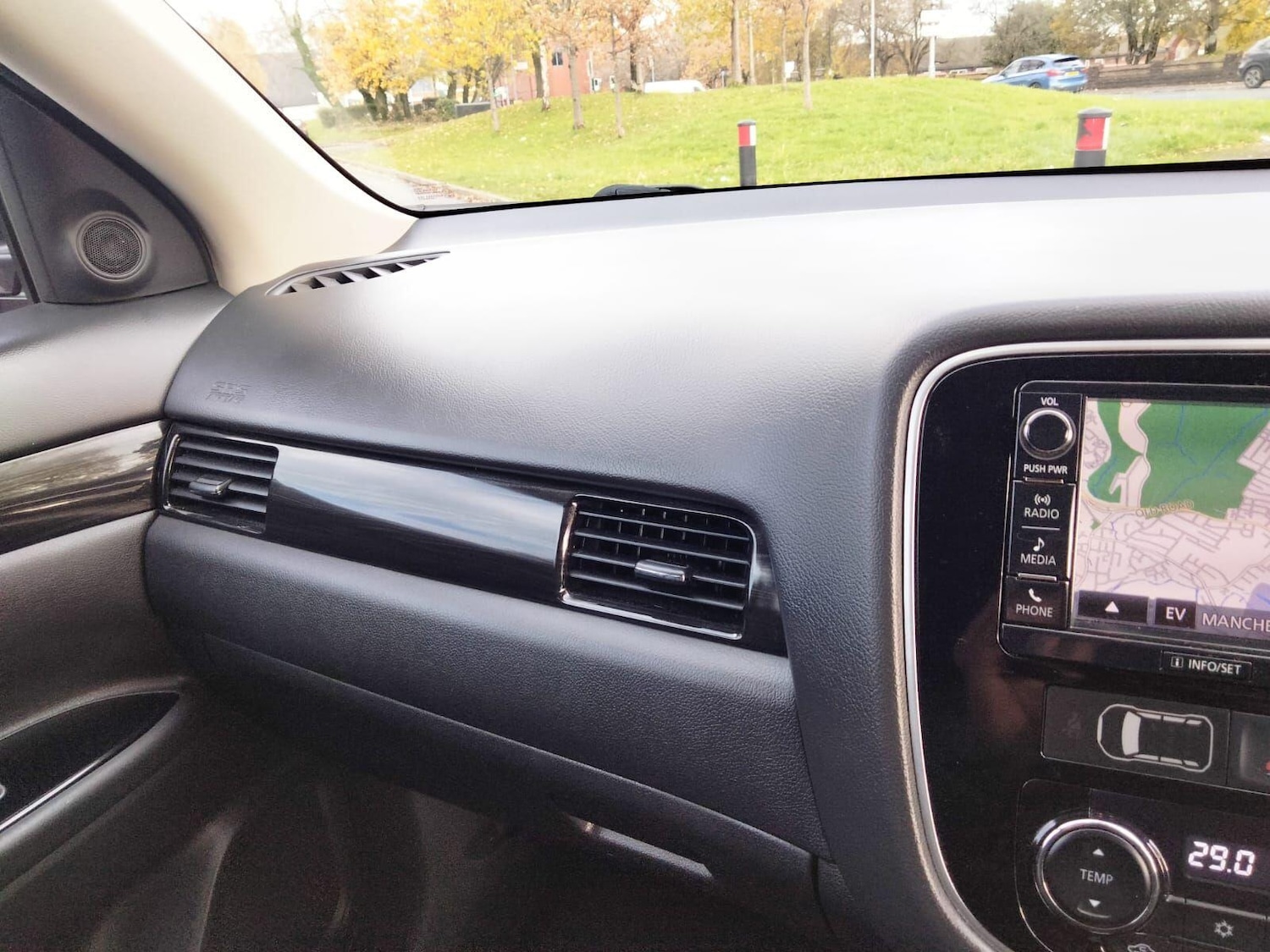 Used Mitsubishi Outlander 2016 for sale - 76485469: Photo 38