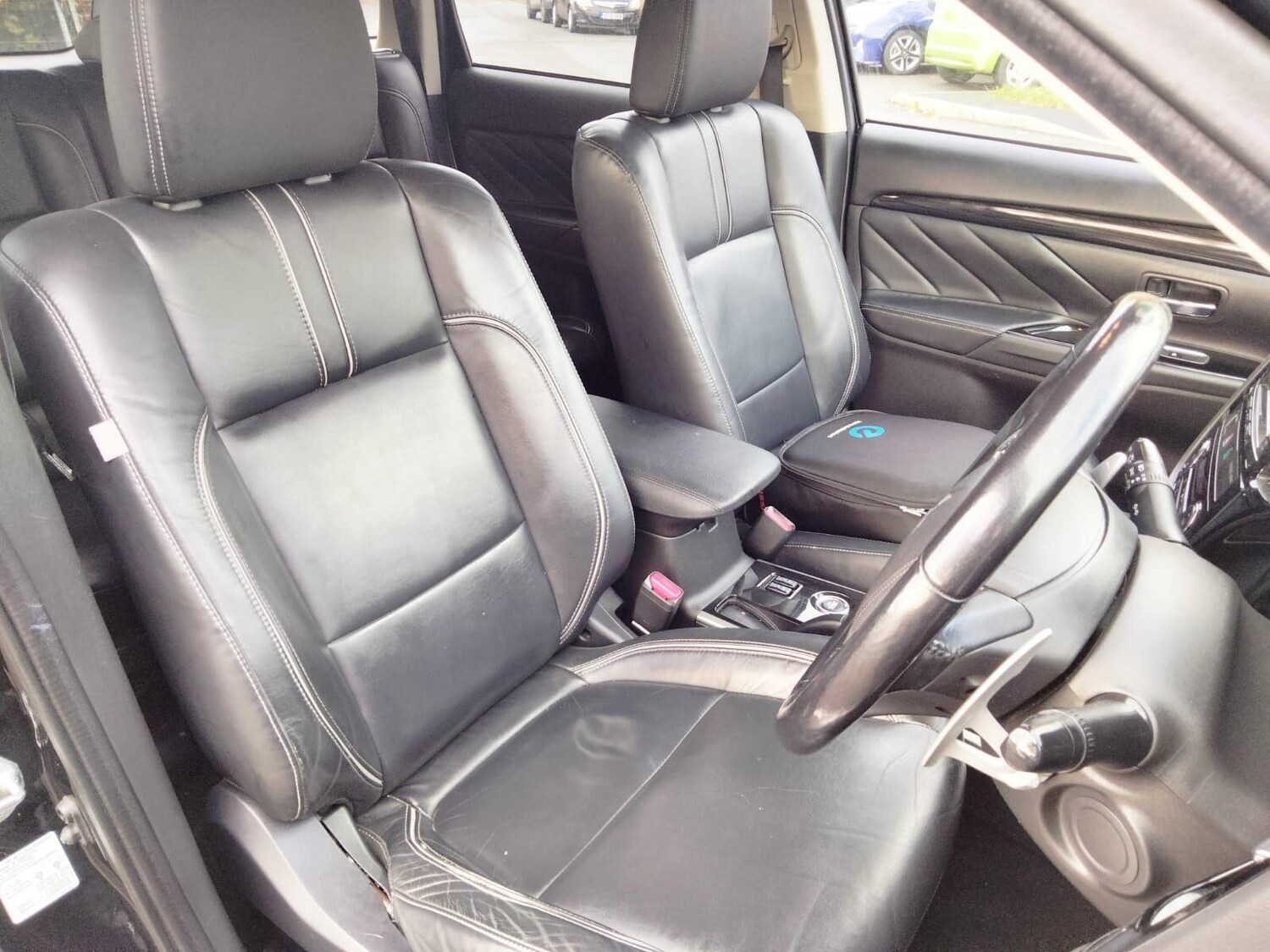 Used Mitsubishi Outlander 2016 for sale - 76485469: Photo 44