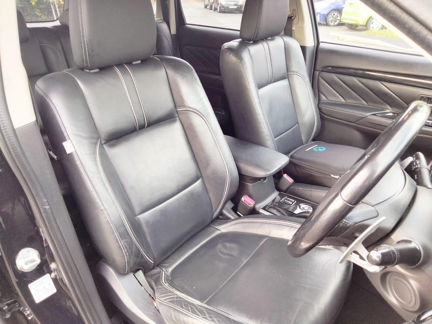 Used Mitsubishi Outlander 2016 for sale - 76485469: Photo 46