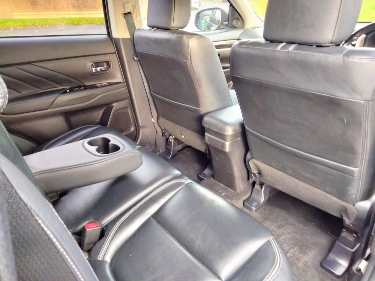 Used Mitsubishi Outlander 2016 for sale - 76485469: Photo 47