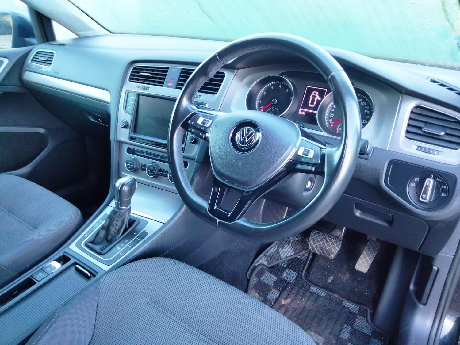 Used Volkswagen Golf 2025 for sale - 76667398: Photo 32