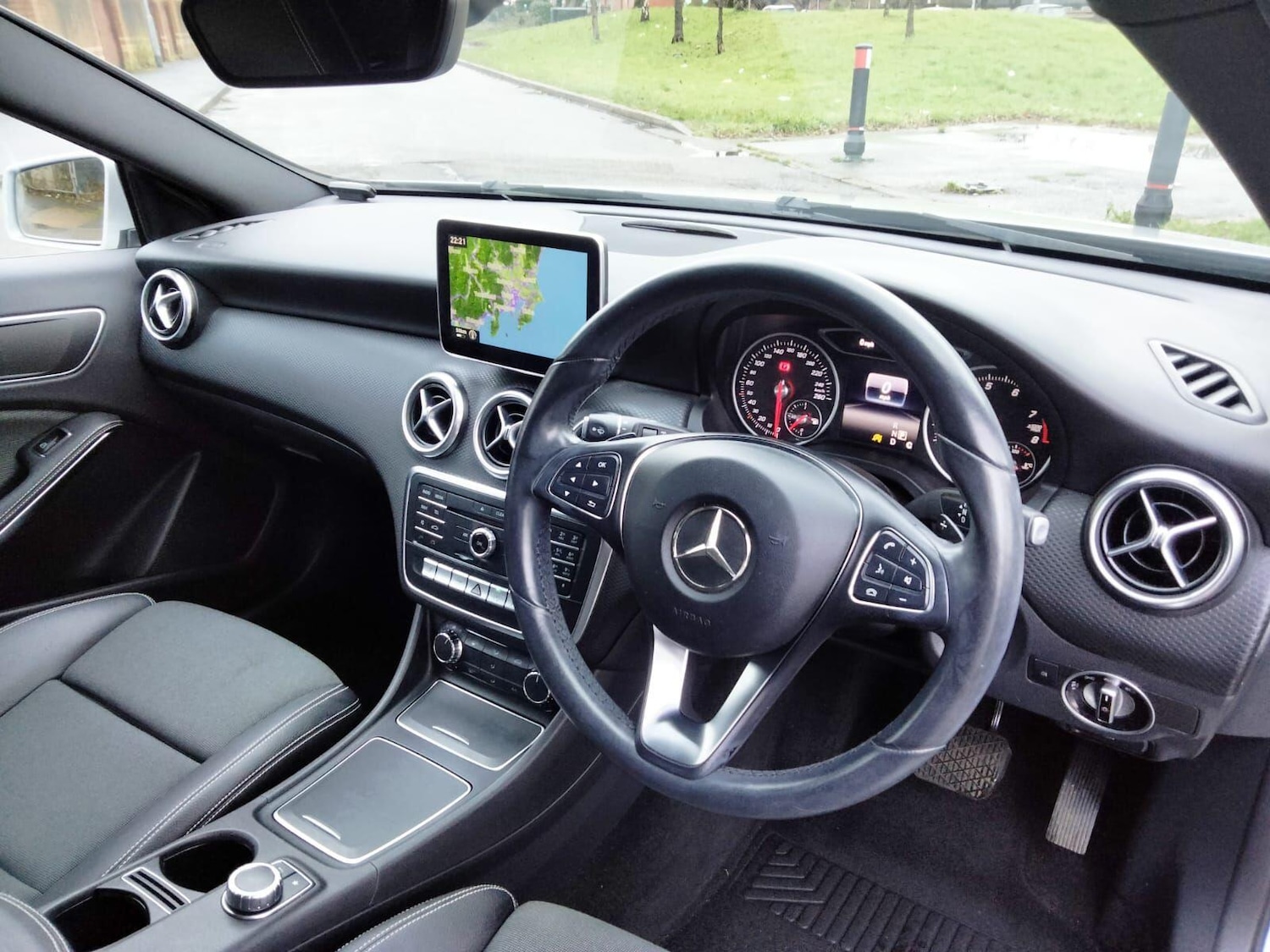 Used Mercedes-Benz A-Class for sale - 76866066: Photo 30