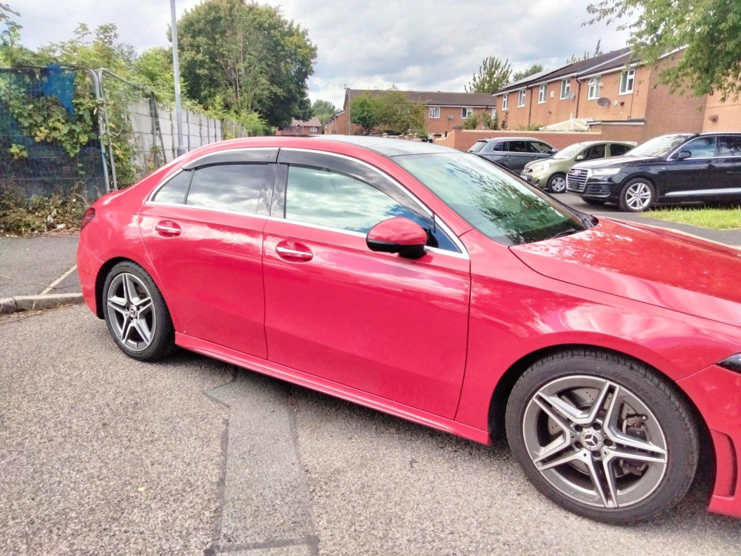 Used Mercedes-Benz A-Class for sale - 77647593: Photo 2