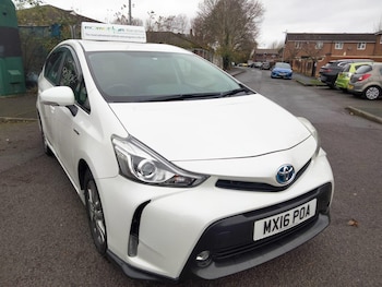 Used Toyota Prius+ 2016 for sale - 76735277: Photo