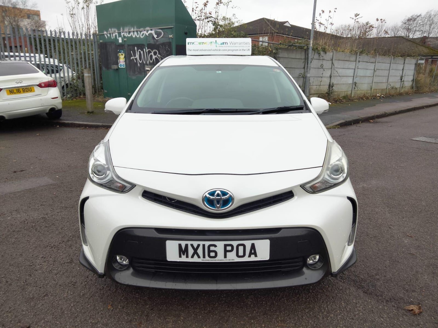 Used Toyota Prius+ for sale - 76735277: Photo 4