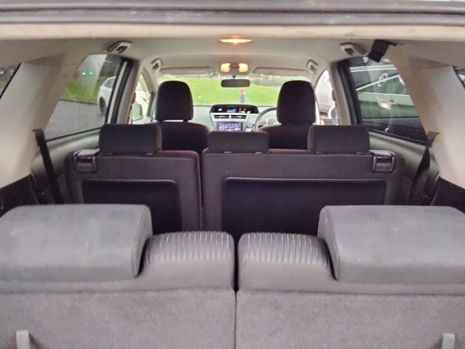 Used Toyota Prius+ for sale - 76735277: Photo 47