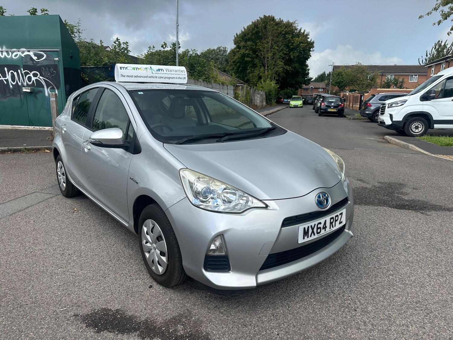 Used Toyota Aqua for sale - 76511745: Photo 1