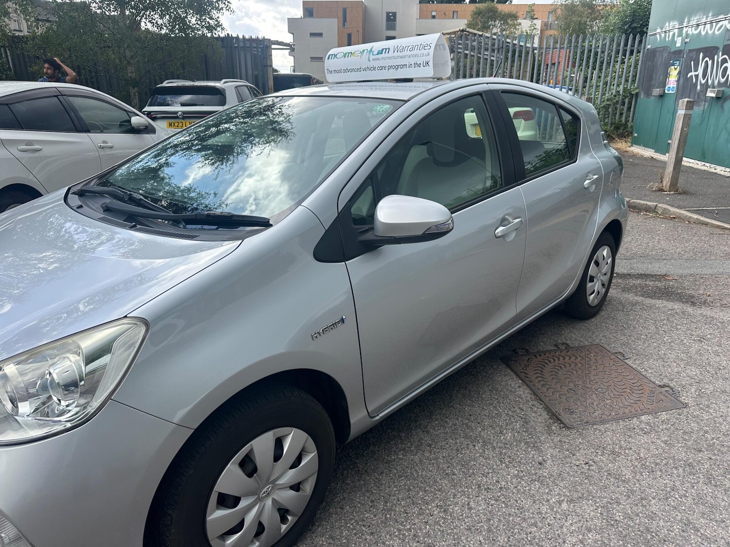 Used Toyota Aqua for sale - 76511745: Photo 5