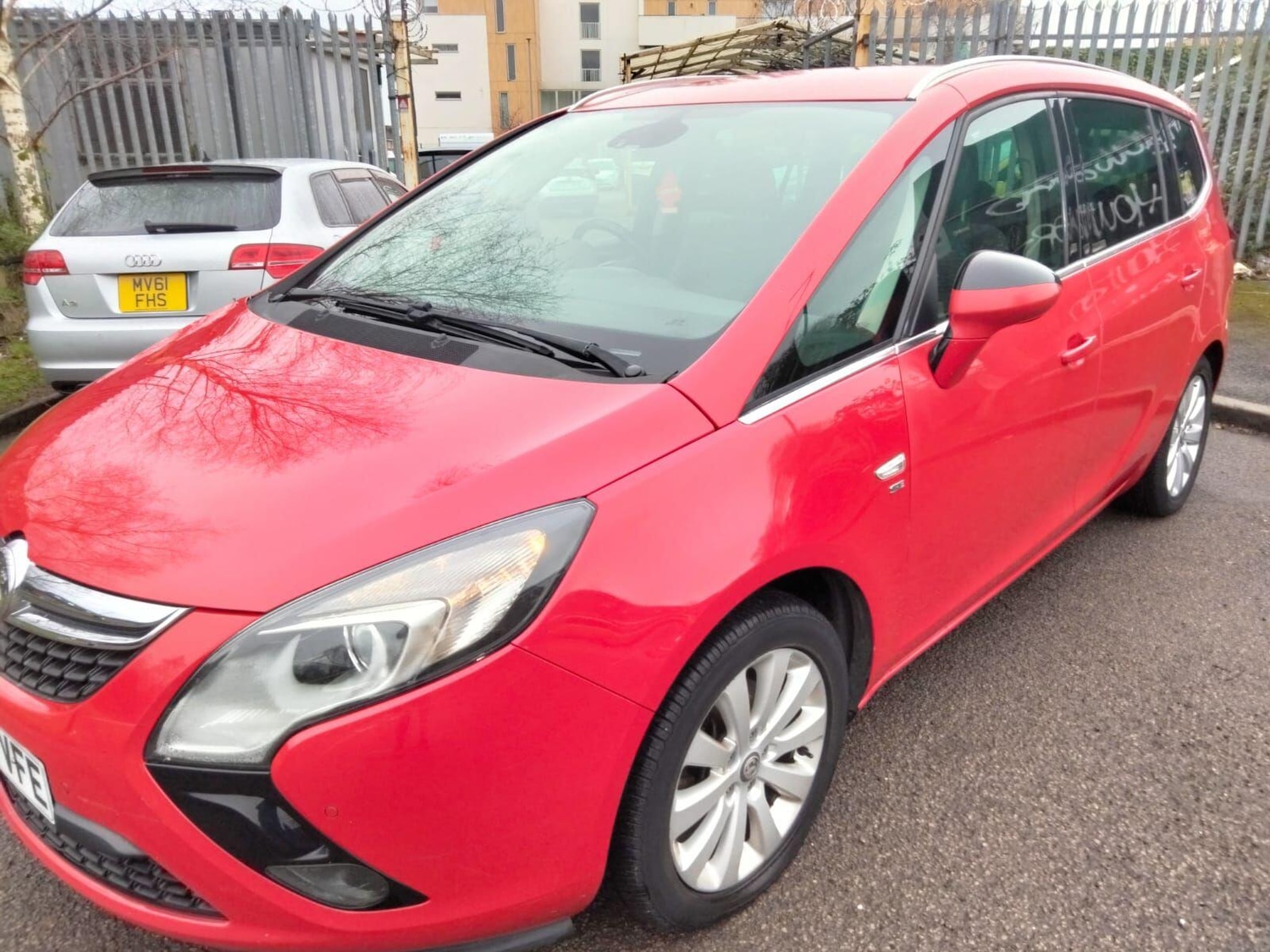 Used Vauxhall Zafira 2013 for sale - 77647575: Photo 15